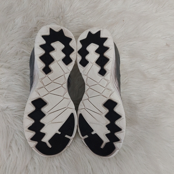 Vionic Brisk Miles Women's Supportive Stability Shoe Grey Size 8 Medium Comfort. - Picture 9 of 12